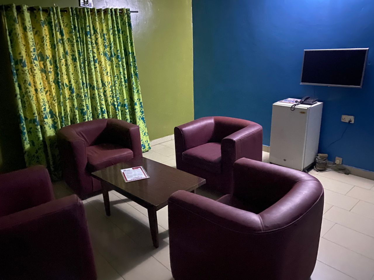 Luxury Bathroom at Newton Hotel