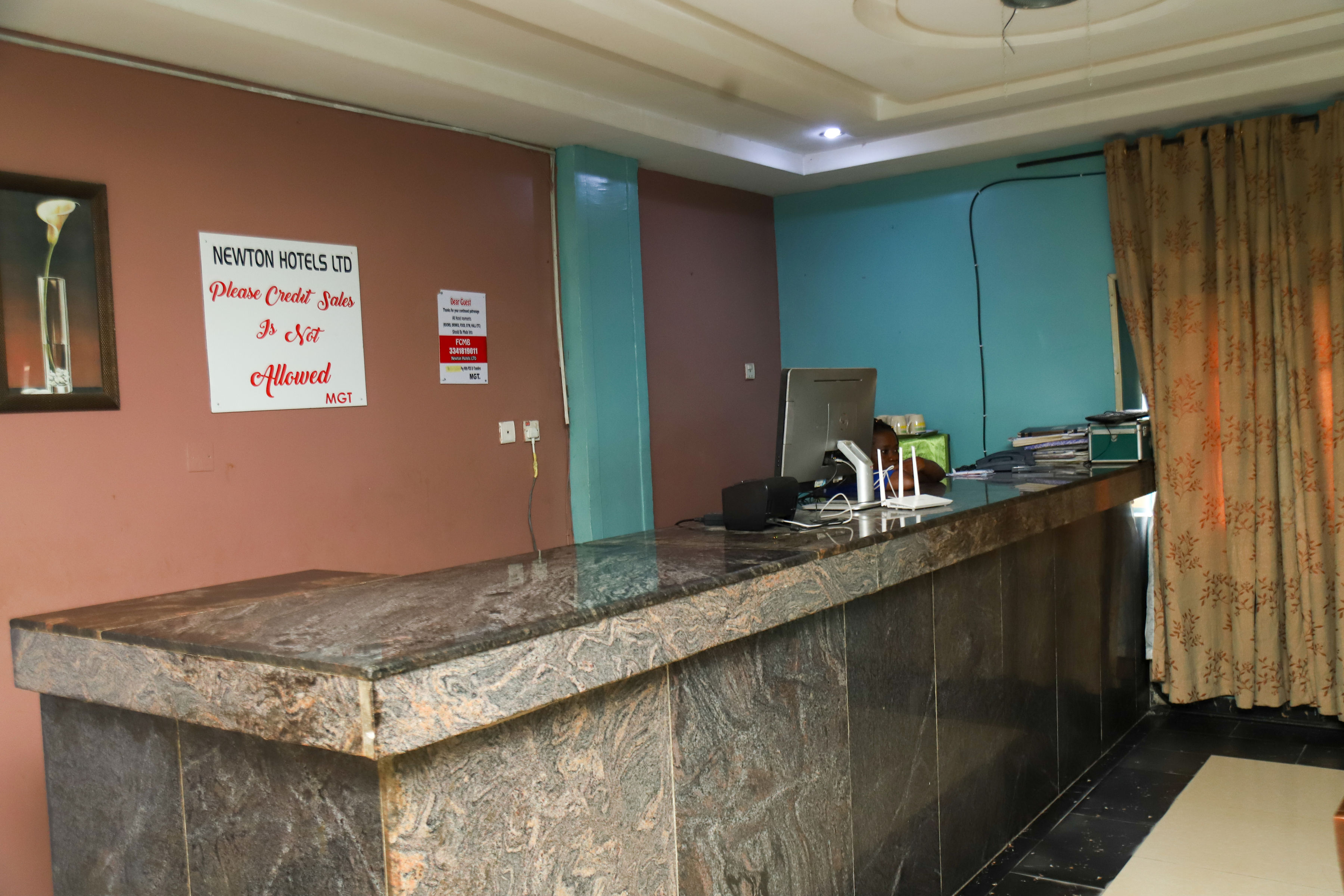 Receptionist Space